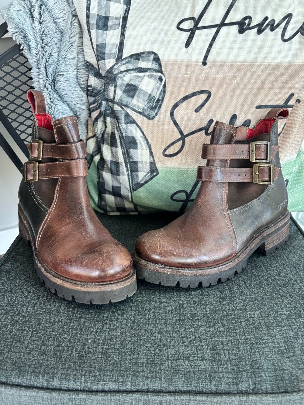 Bed Stu 9 1/2 NEW Women’s Brown Leather Buckle Ankle Boots